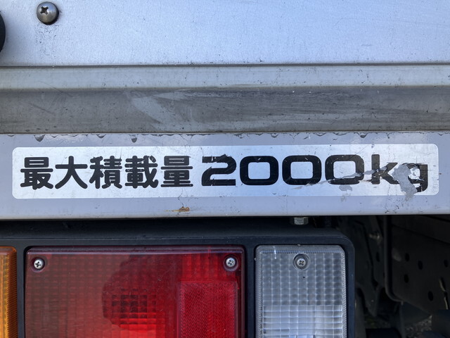 いすゞエルフアルミバン小型（2t・3t）[写真17]