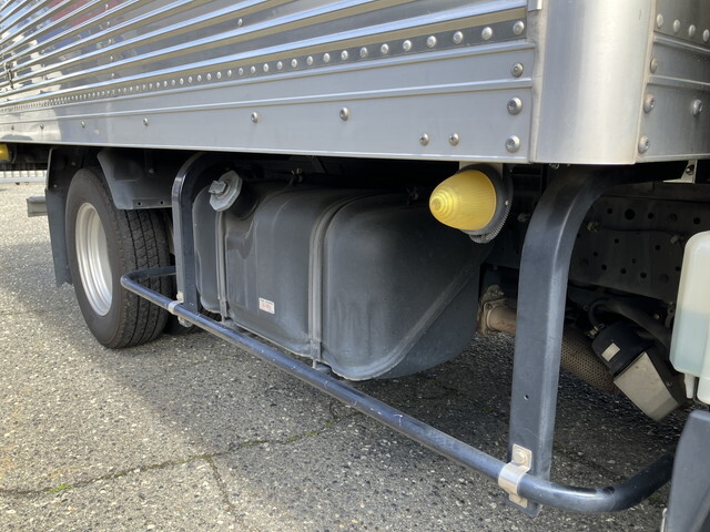 いすゞエルフアルミバン小型（2t・3t）[写真19]