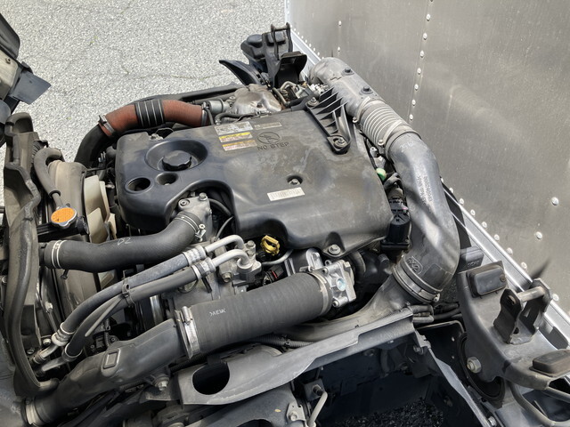 いすゞエルフアルミバン小型（2t・3t）[写真28]