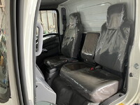 いすゞエルフアルミバン小型（2t・3t）[写真34]