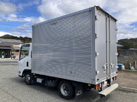 いすゞエルフアルミバン小型（2t・3t）[写真05]