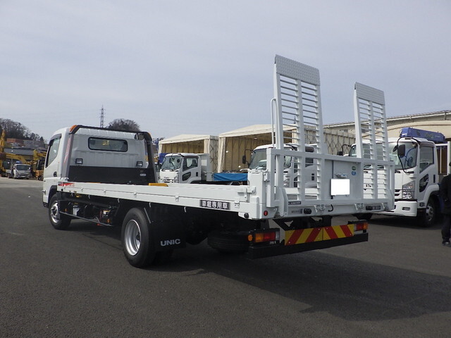 三菱ふそうキャンターセーフティローダー小型（2t・3t）[写真02]