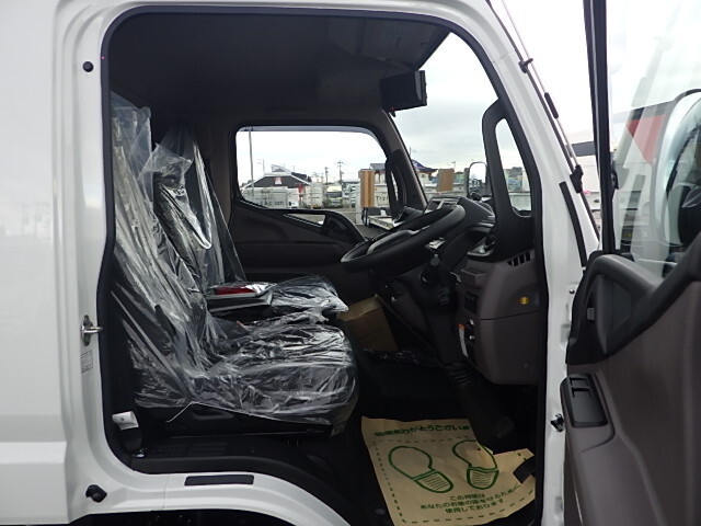 三菱ふそうキャンターセーフティローダー小型（2t・3t）[写真29]