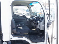 三菱ふそうキャンターキャリアカー小型（2t・3t）[写真30]