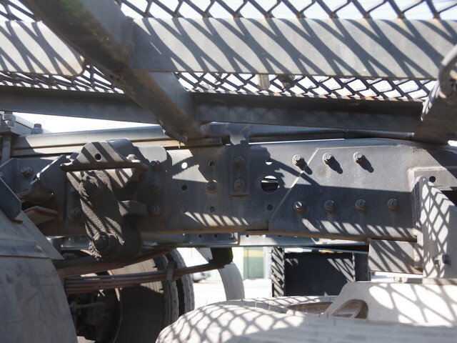 三菱ふそうキャンターキャリアカー小型（2t・3t）[写真07]