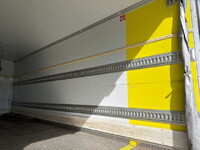 日野レンジャー冷凍車（冷蔵車）中型（4t）[写真11]