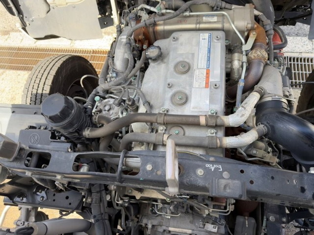 日野レンジャー冷凍車（冷蔵車）中型（4t）[写真21]