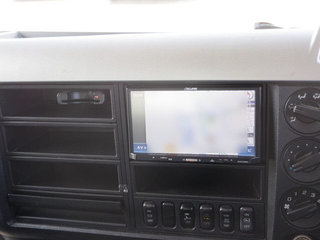 三菱ふそうファイターアルミバン中型（4t）[写真29]