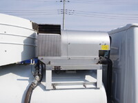 いすゞエルフバキュームカー小型（2t・3t）[写真12]