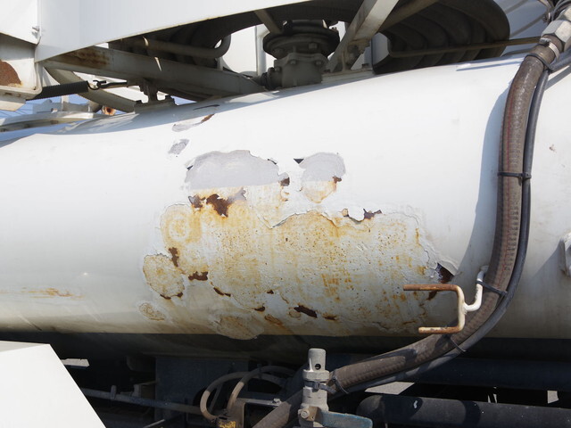 いすゞエルフバキュームカー小型（2t・3t）[写真22]