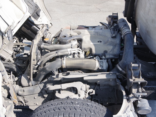 いすゞエルフバキュームカー小型（2t・3t）[写真25]