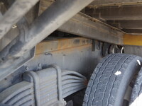 いすゞギガセーフティローダー大型（10t）[写真12]