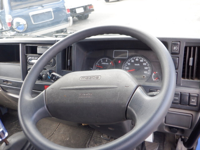 マツダタイタンダンプ小型（2t・3t）[写真03]