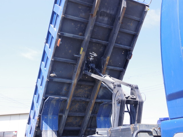 三菱ふそうファイター深ダンプ（土砂禁ダンプ）増トン（6t・8t）[写真10]