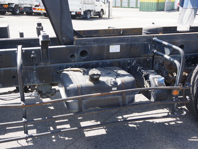 三菱ふそうファイター深ダンプ（土砂禁ダンプ）増トン（6t・8t）[写真15]