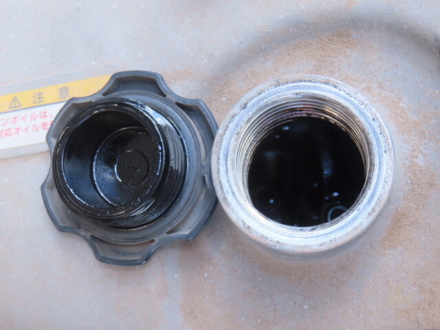 いすゞギガアルミウイング大型（10t）[写真19]