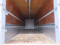 いすゞギガアルミウイング大型（10t）[写真32]