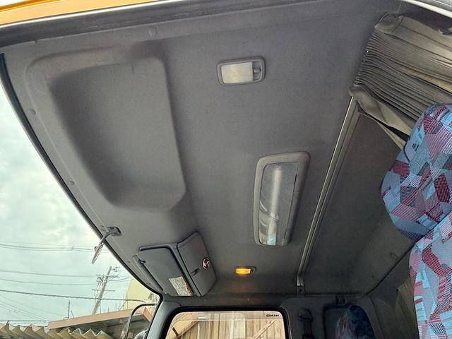 日野レンジャー汚泥吸引車増トン（6t・8t）[写真33]