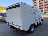 三菱ふそうキャンター高圧洗浄車小型（2t・3t）[写真05]