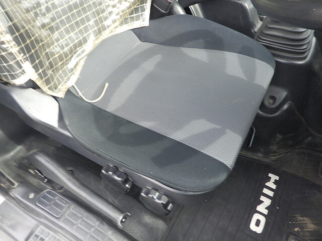 日野レンジャーダンプ中型（4t）[写真11]