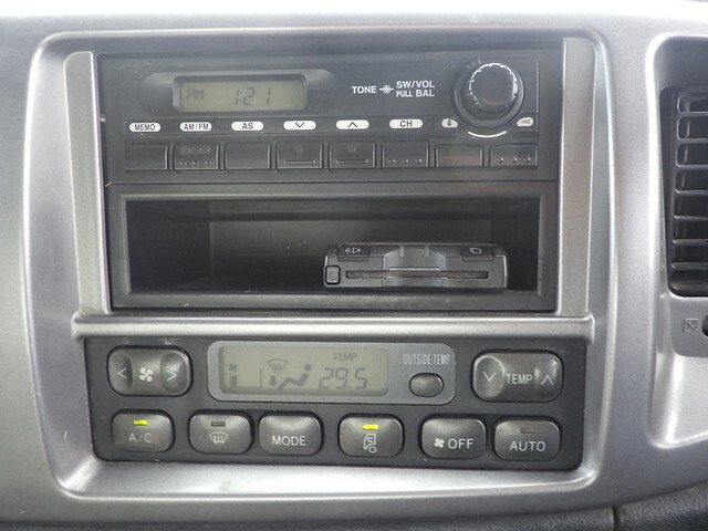 日野レンジャーダンプ中型（4t）[写真14]