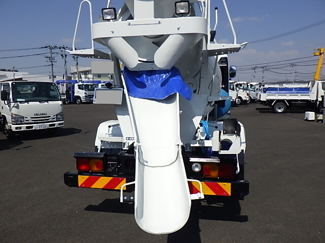 日野レンジャーミキサー車（コンクリートミキサー）中型（4t）[写真10]