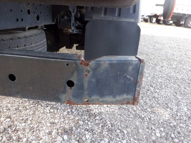 日野デュトロ平ボディ小型（2t・3t）[写真12]