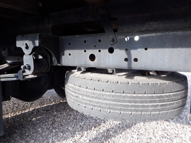 日野デュトロ平ボディ小型（2t・3t）[写真15]