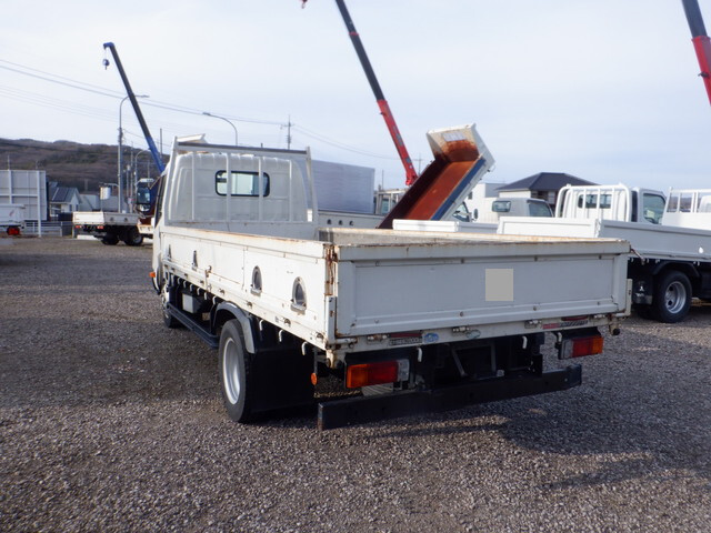 日野デュトロ平ボディ小型（2t・3t）[写真02]