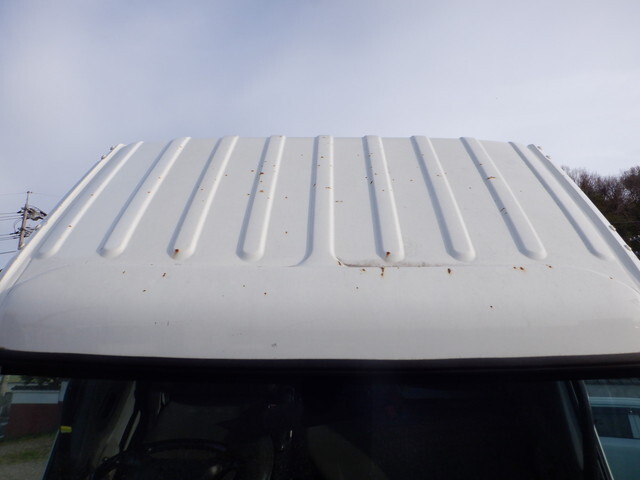 日野デュトロ平ボディ小型（2t・3t）[写真21]