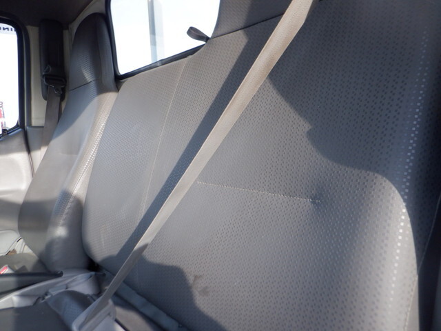 日野デュトロ平ボディ小型（2t・3t）[写真29]