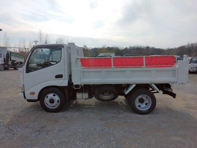 日野デュトロダンプ小型（2t・3t）[写真06]