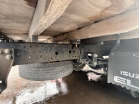 いすゞエルフ平ボディ小型（2t・3t）[写真11]