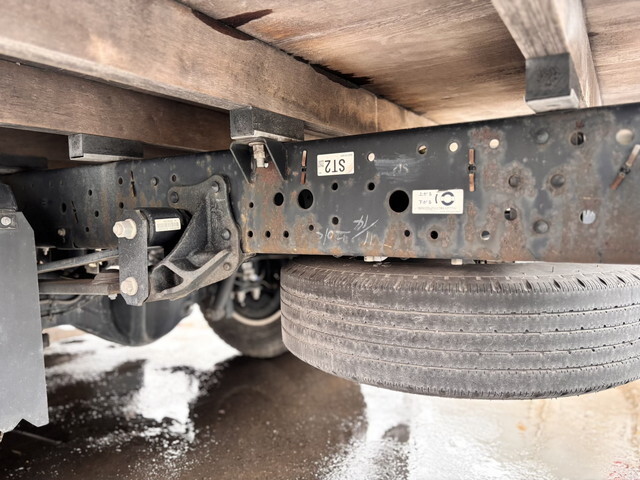 いすゞエルフ平ボディ小型（2t・3t）[写真14]