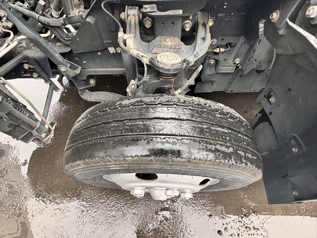 いすゞエルフ平ボディ小型（2t・3t）[写真22]