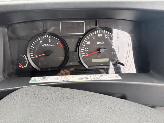 いすゞエルフ平ボディ小型（2t・3t）[写真31]