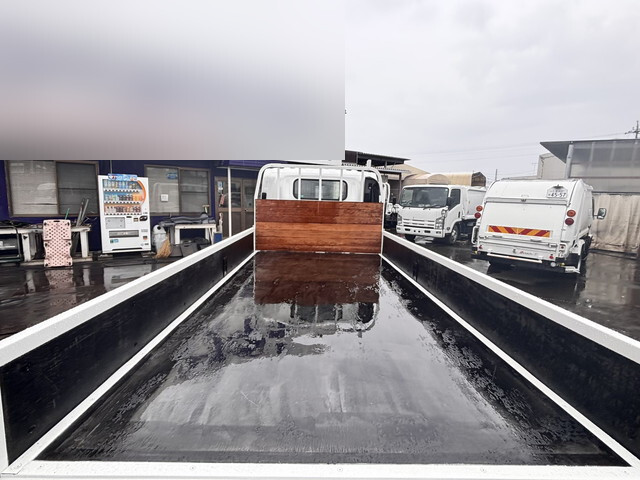 いすゞエルフ平ボディ小型（2t・3t）[写真08]