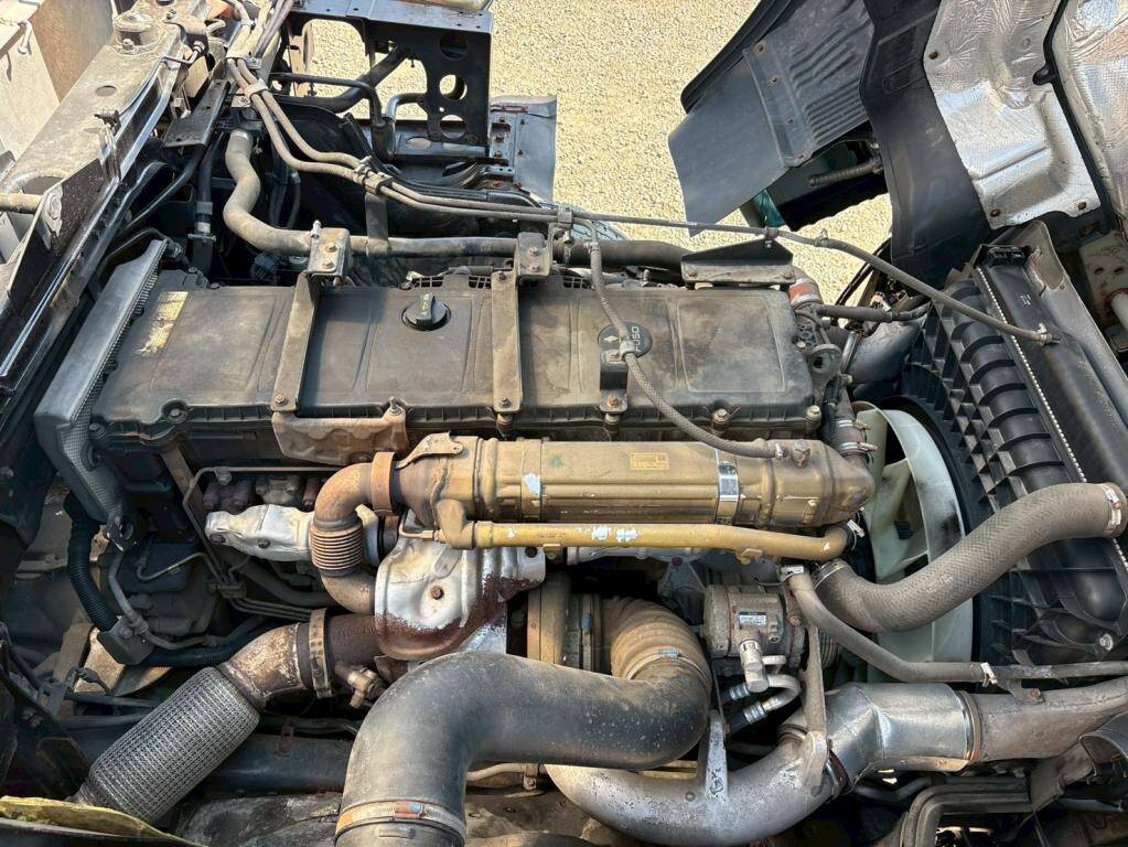 三菱ふそうスーパーグレートアルミブロック大型（10t）[写真15]