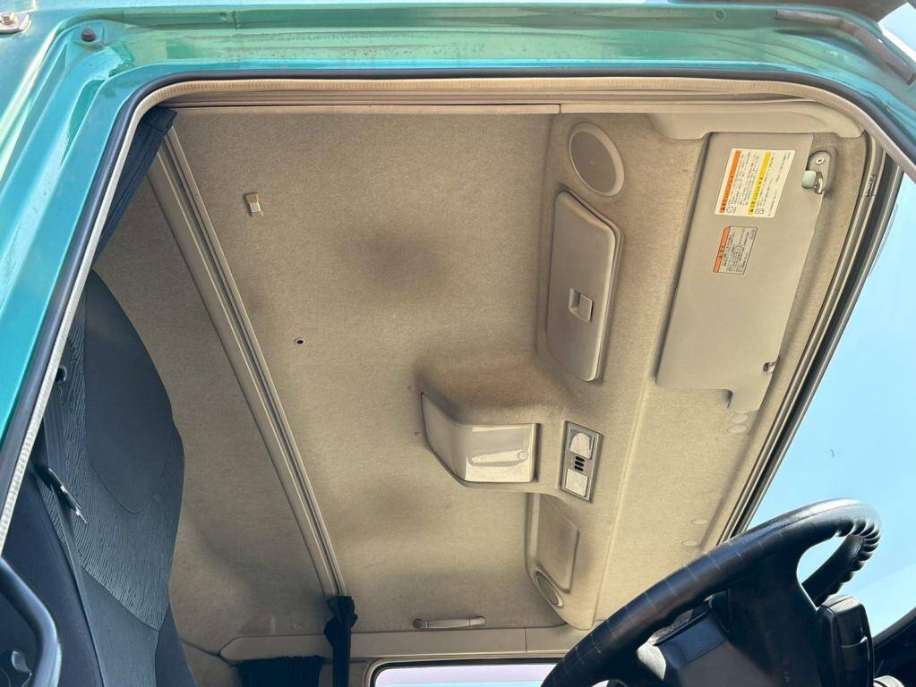 三菱ふそうスーパーグレートアルミブロック大型（10t）[写真20]