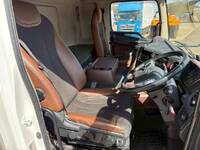 日野プロフィアアルミブロック大型（10t）[写真18]