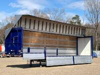 その他のメーカーその他の車種ウイングトレーラー大型（10t）[写真12]