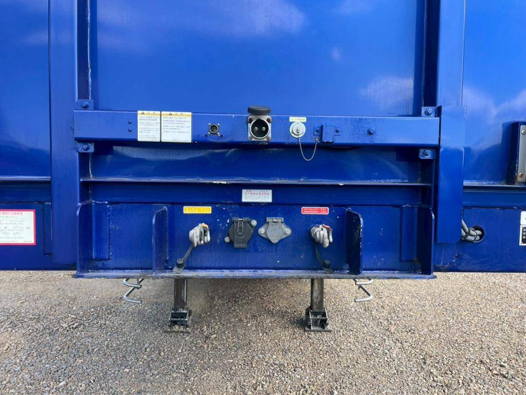 その他のメーカーその他の車種ウイングトレーラー大型（10t）[写真15]