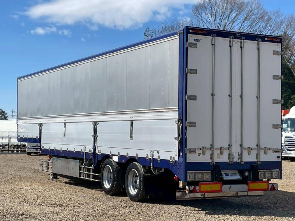 その他のメーカーその他の車種ウイングトレーラー大型（10t）[写真02]