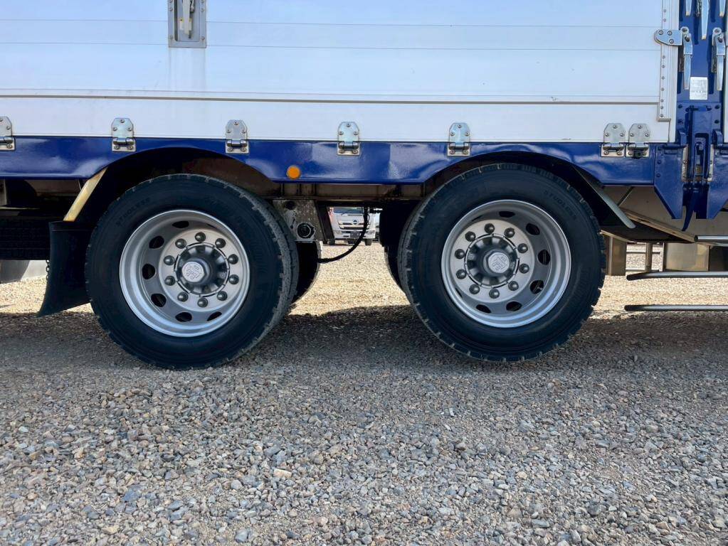 その他のメーカーその他の車種ウイングトレーラー大型（10t）[写真22]