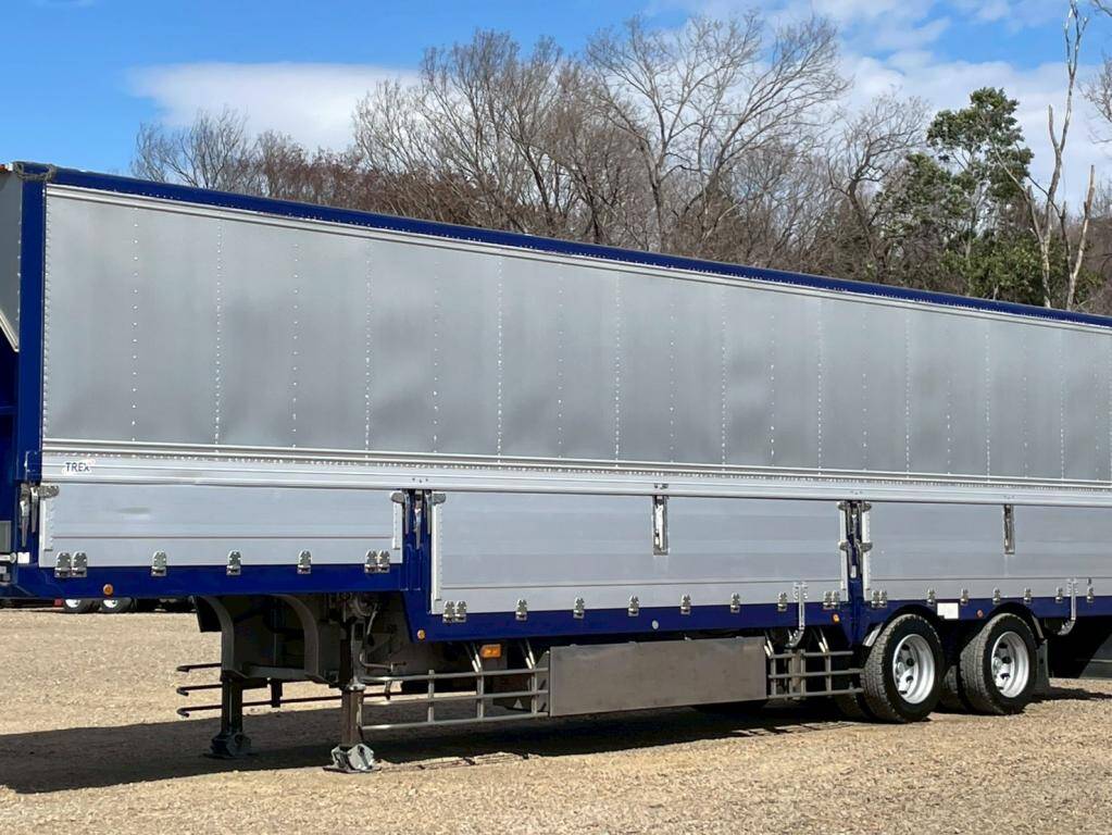 その他のメーカーその他の車種ウイングトレーラー大型（10t）[写真06]