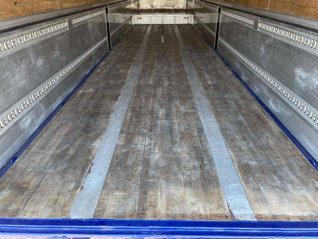 その他のメーカーその他の車種ウイングトレーラー大型（10t）[写真08]