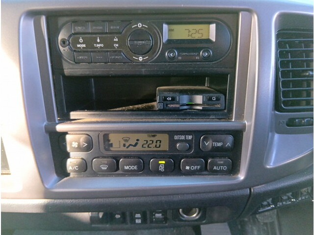 日野レンジャー冷凍車（冷蔵車）中型（4t）[写真26]