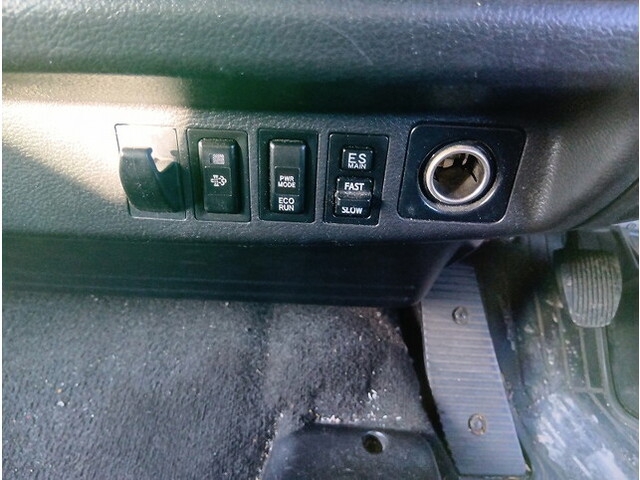 日野レンジャー冷凍車（冷蔵車）中型（4t）[写真27]