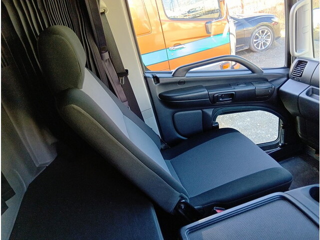 日野レンジャー冷凍車（冷蔵車）中型（4t）[写真35]