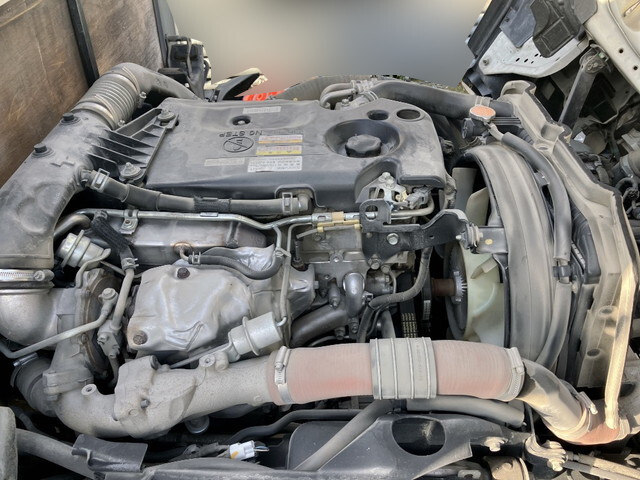 いすゞエルフ平ボディ小型（2t・3t）[写真18]